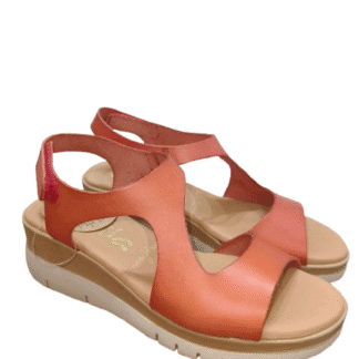 ALLEN SANDALIA PIEL CARMIN CIERRE VELCRO