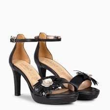 SELENE SANDALIA FLOR PIEL NEGRO Calzados Quesada (SKU 10067)